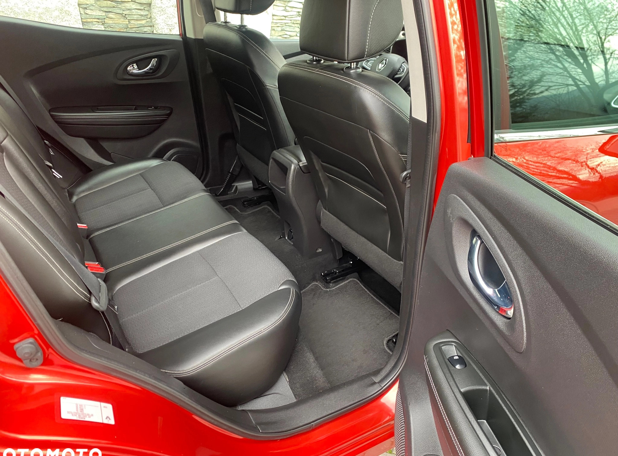 Renault Kadjar cena 52500 przebieg: 179000, rok produkcji 2015 z Konstantynów Łódzki małe 352